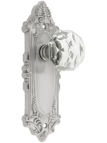 Largo Design Door Set with Diamond Crystal Knobs in Satin Nickel.